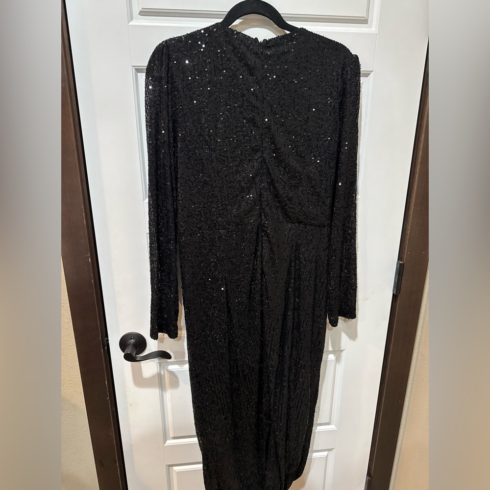 Ivy City Co Black Sequin Long Sleeve Dress | Starstruck| Black Tie| Evening | - Picture 6 of 6